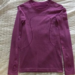 Lululemon long sleeve shirt